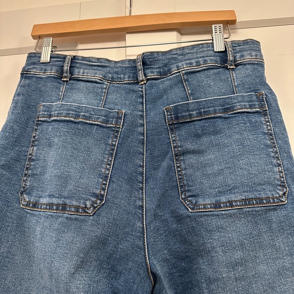 Bagatelle Collection NY High Waist Wide Leg cropped Jeans - Picture 6 of 7